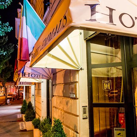 Hotel Emmaus Рим Екстер'єр фото