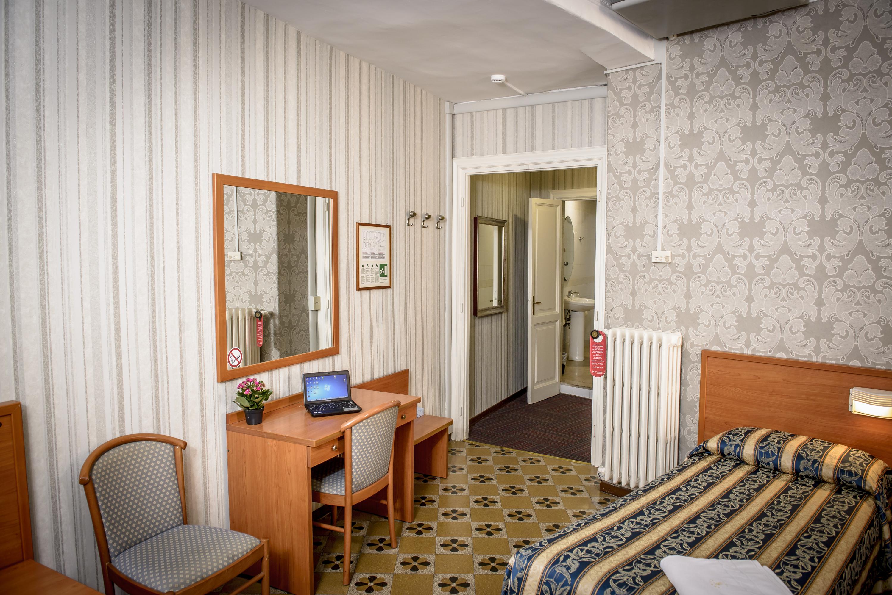 Hotel Emmaus Рим Екстер'єр фото
