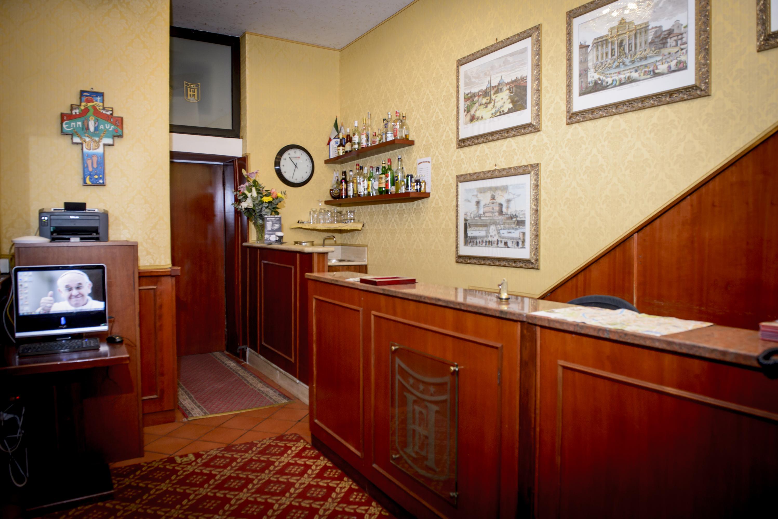 Hotel Emmaus Рим Екстер'єр фото