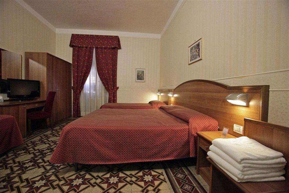 Hotel Emmaus Рим Екстер'єр фото