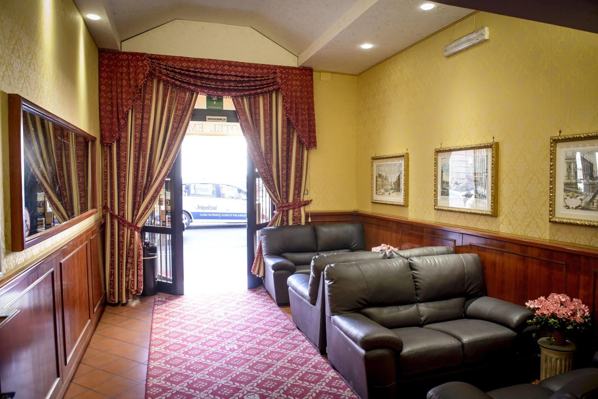 Hotel Emmaus Рим Екстер'єр фото